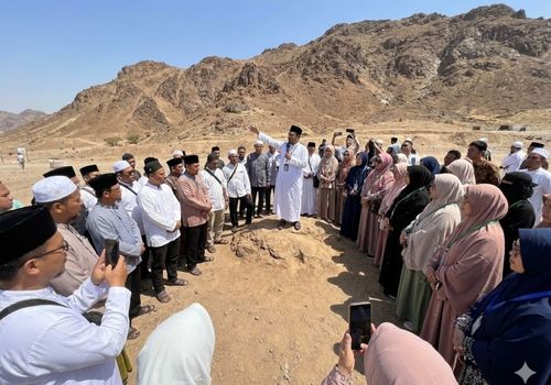 paket ziarah bukit Uhud untuk travel umroh