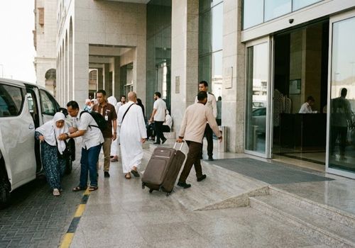 rekomendasi hotel Madinah untuk lansia