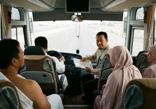 transport umroh rombongan kecil